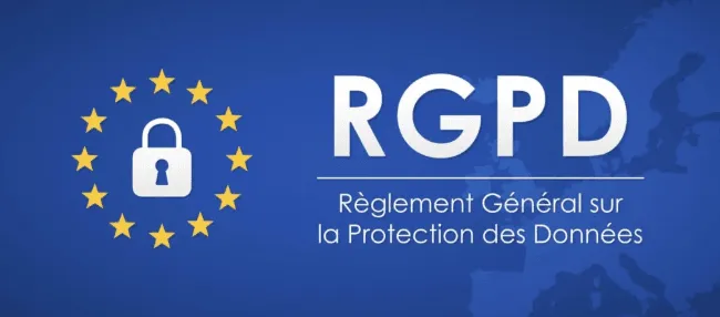 Logo du RGPD avec cadenas blanc et étoiles de l'Union européenne sur fond bleu